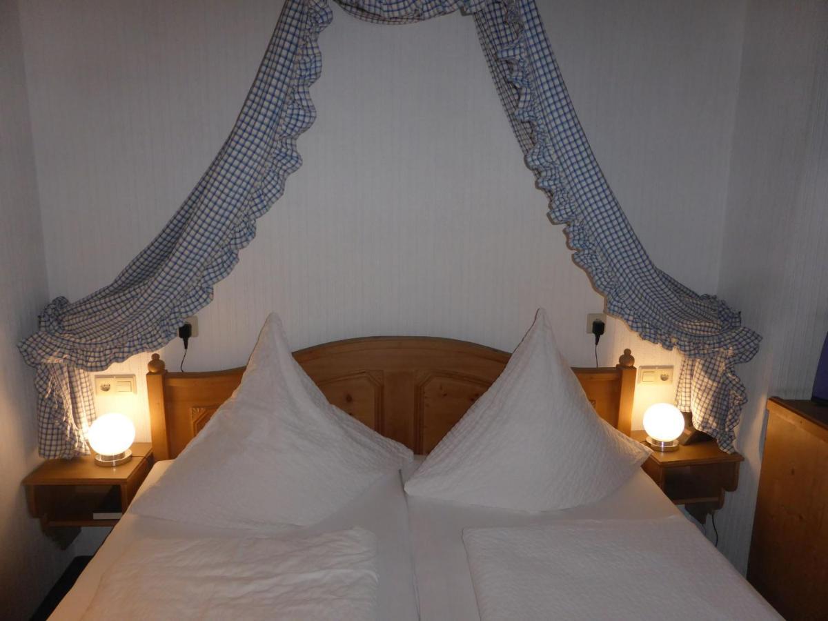 Gasthaus Storchen Hellas Haslach im Kinzigtal Room photo