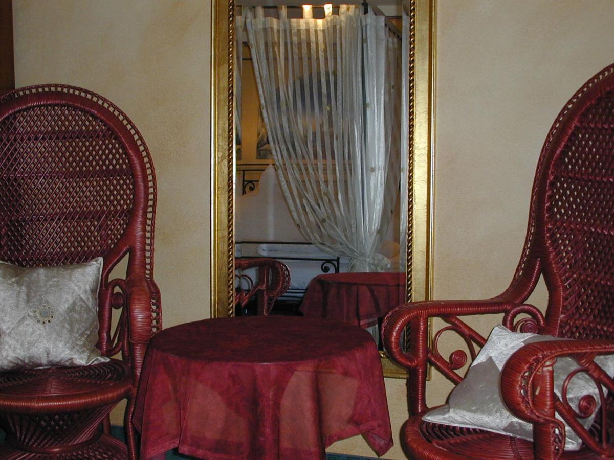Gasthaus Storchen Hellas Haslach im Kinzigtal Room photo